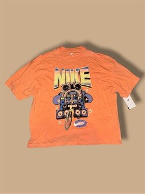 New! Nike Women's Oversized Short-Sleeve T-Shirt (Large)